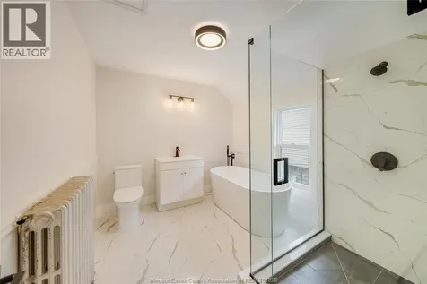 151 Curry Avenue Windsor ON N9B 2B4