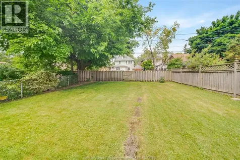 151 Curry Avenue Windsor ON N9B 2B4