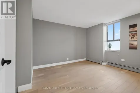 515 St Laurent Boulevard Ottawa ON K1L 3X5