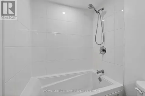 515 St Laurent Boulevard Ottawa ON K1L 3X5