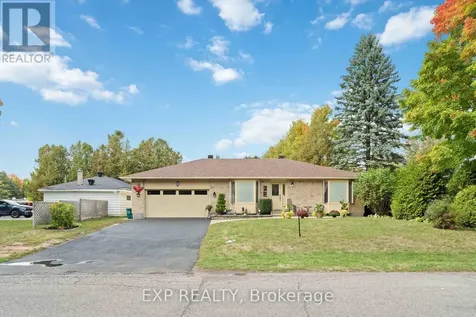 16 Evelyn Street Ottawa ON K2S 1M9