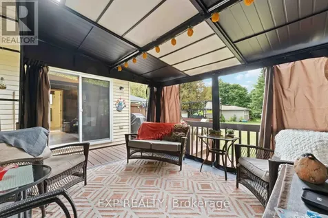 16 Evelyn Street Ottawa ON K2S 1M9