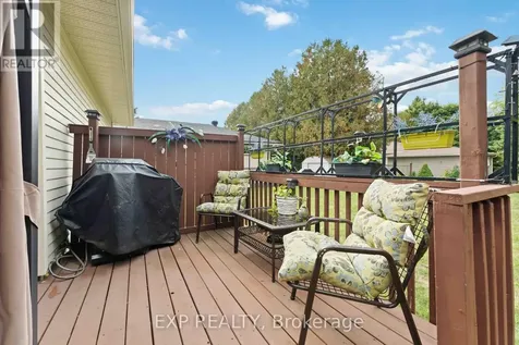16 Evelyn Street Ottawa ON K2S 1M9