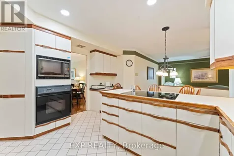 16 Evelyn Street Ottawa ON K2S 1M9