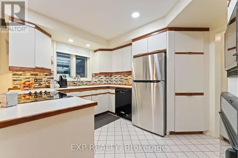 16 Evelyn Street Ottawa ON K2S 1M9