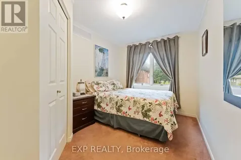 16 Evelyn Street Ottawa ON K2S 1M9
