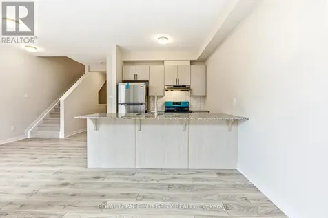 418 Les Emmerson Drive Ottawa ON K2J 4J4