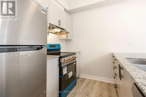 418 Les Emmerson Drive Ottawa ON K2J 4J4