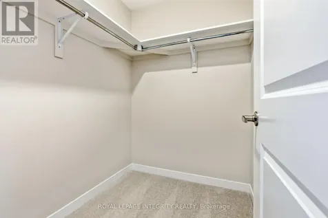 418 Les Emmerson Drive Ottawa ON K2J 4J4