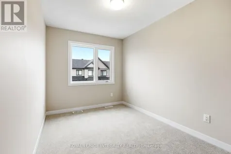 418 Les Emmerson Drive Ottawa ON K2J 4J4