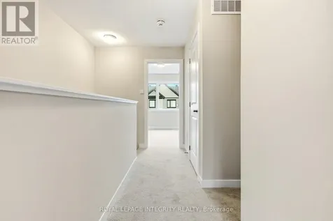 418 Les Emmerson Drive Ottawa ON K2J 4J4