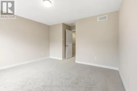 418 Les Emmerson Drive Ottawa ON K2J 4J4