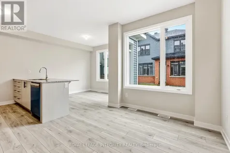 418 Les Emmerson Drive Ottawa ON K2J 4J4