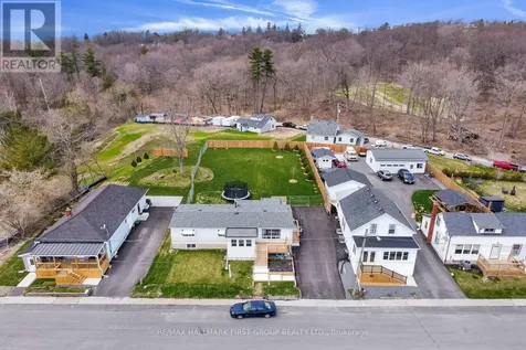 64 Alexander Street Port Hope ON L1A 1B3