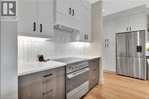 7 Grand River Street North Paris ON N3L 2L9