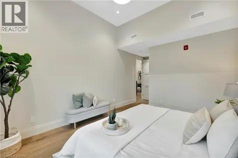 7 Grand River Street North Paris ON N3L 2L9