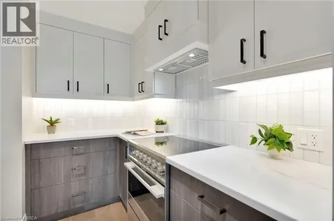 7 Grand River Street North Paris ON N3L 2L9