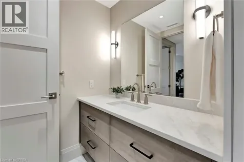 7 Grand River Street North Paris ON N3L 2L9