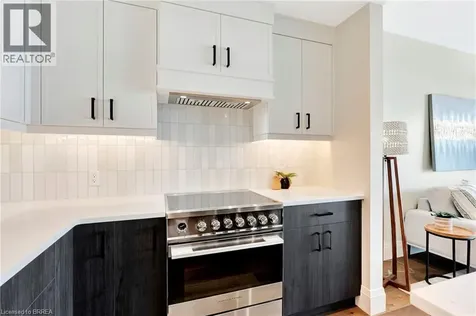 7 Grand River Street North Paris ON N3L 2L9