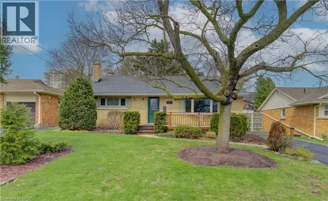 210 Lourdes Street Waterloo ON N2L 1N7