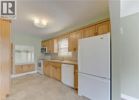 210 Lourdes Street Waterloo ON N2L 1N7