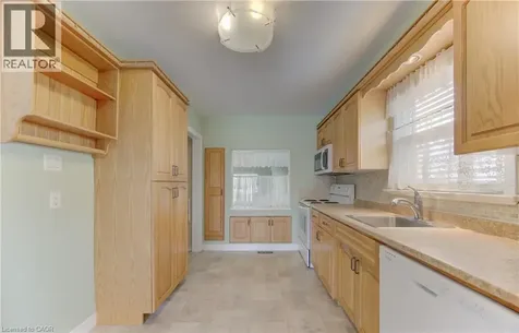210 Lourdes Street Waterloo ON N2L 1N7