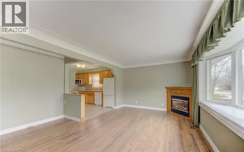 210 Lourdes Street Waterloo ON N2L 1N7