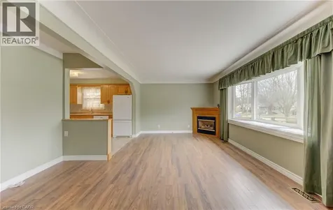 210 Lourdes Street Waterloo ON N2L 1N7