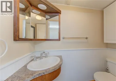 210 Lourdes Street Waterloo ON N2L 1N7