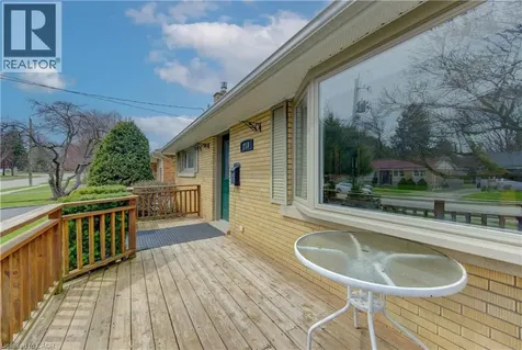 210 Lourdes Street Waterloo ON N2L 1N7