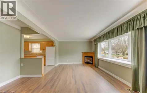 210 Lourdes Street Waterloo ON N2L 1N7