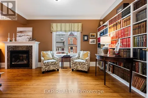 9 Wellington Street Orangeville ON L9W 2L2