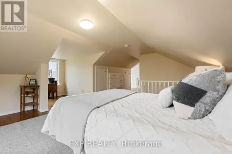 9 Wellington Street Orangeville ON L9W 2L2