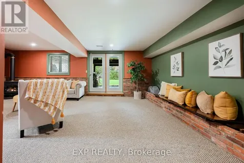 9 Wellington Street Orangeville ON L9W 2L2