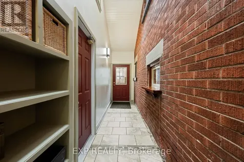 9 Wellington Street Orangeville ON L9W 2L2