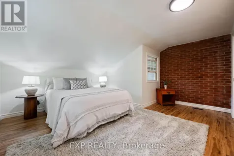 9 Wellington Street Orangeville ON L9W 2L2