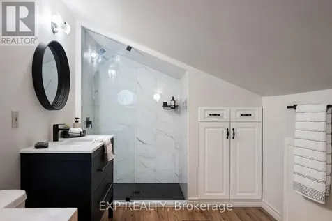 9 Wellington Street Orangeville ON L9W 2L2