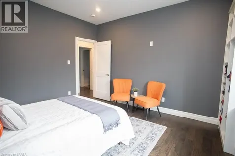 21 Tedley Boulevard Brantford ON N3T 0E3