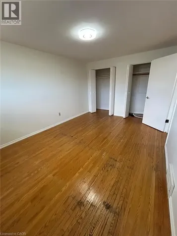 34 Ranchdale Drive Hamilton ON L8V 2M1