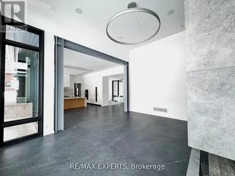 130 Dale Crescent Bradford West Gwillimbury ON L0L 1L0