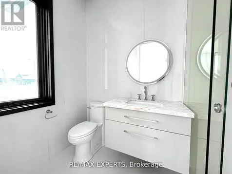 130 Dale Crescent Bradford West Gwillimbury ON L0L 1L0