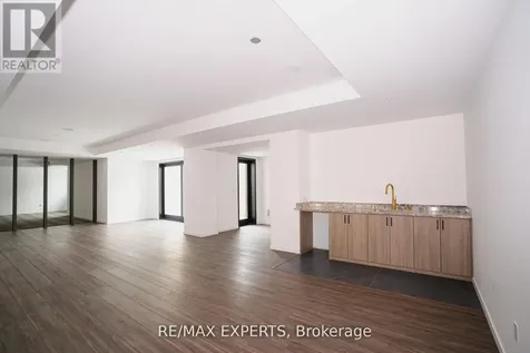 130 Dale Crescent Bradford West Gwillimbury ON L0L 1L0