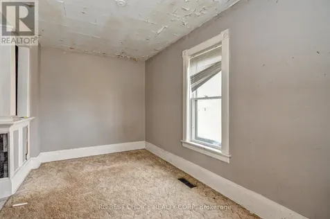 263-265 Mill Street Kitchener ON N2M 3R4
