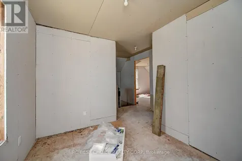 263-265 Mill Street Kitchener ON N2M 3R4