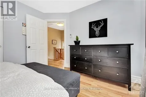 48 Hawthorne Avenue Ottawa ON K1S 0B1