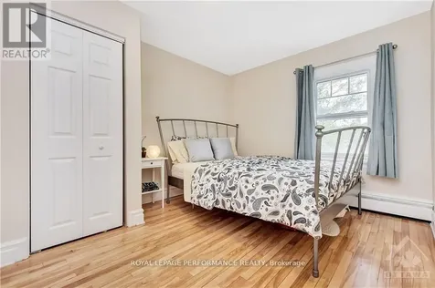 48 Hawthorne Avenue Ottawa ON K1S 0B1