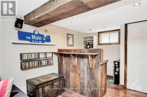 48 Hawthorne Avenue Ottawa ON K1S 0B1