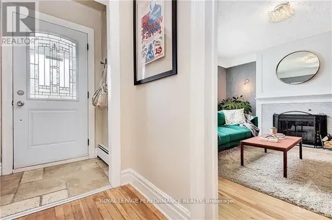 48 Hawthorne Avenue Ottawa ON K1S 0B1
