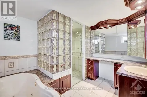 48 Hawthorne Avenue Ottawa ON K1S 0B1