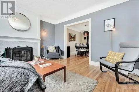 48 Hawthorne Avenue Ottawa ON K1S 0B1